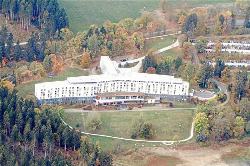Für rund 280 Patienten ist das Rehazentrum Oberharz ausgelegt. Mitte kommender Woche könnten es vielleicht nur noch 50 sein. Archivfotos: Bruns