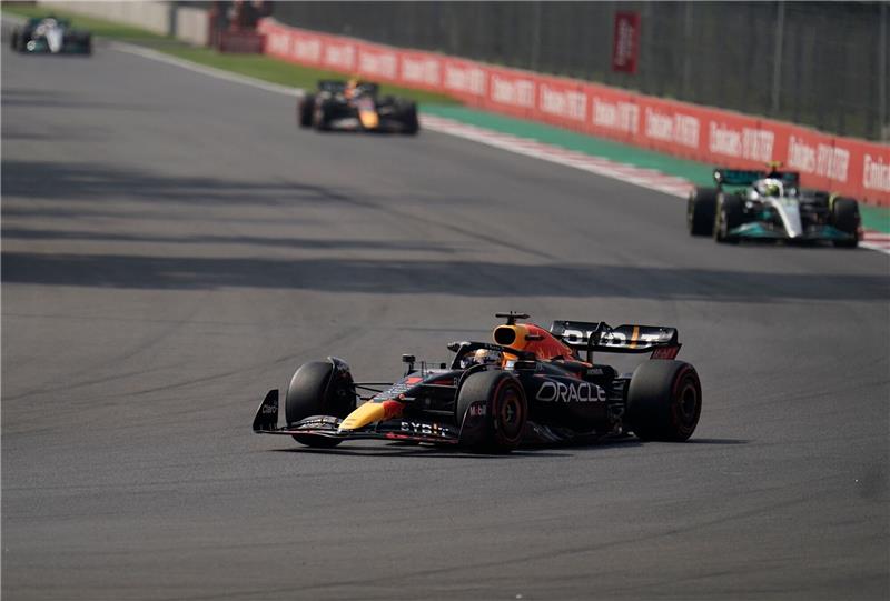 Fuhr auch in Mexiko als Erster über den Zielstrich: Max Verstappen.