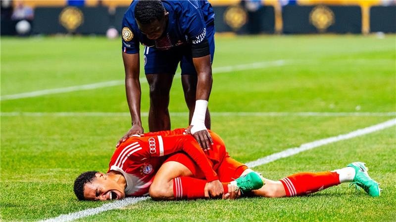 Verletzung bestätigt: Jamal Musiala erleidet Wadenbeinbruch Fußball-Nationalspieler Jamal Musiala fällt wegen eines Wadenbeinbruchs lange aus.