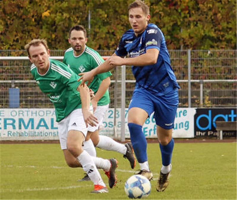 Ein Topspiel mit Nebenwirkungen GSC-Stammspieler Kevin Doci (r.) erleidet in Wolfenbüttel nach einem Foul einen zweifachen Bänderriss am Knöchel und wird lange ausfallen.