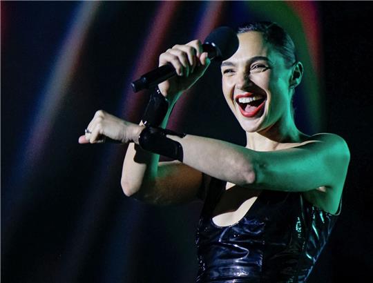 Gal Gadot war zwei Jahre lang in der israelischen Armee.