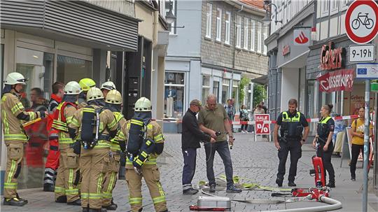 Gasalarm in der Goslarer Innenstadt: Die Feuerwehr ist im Einsatz.