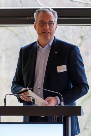 Fast 100 Gäste besuchen das Unternehmerfrühstück in Bad Harzburg Gastredner des diesjährigen Unternehmerfrühstücks ist Gunnar Groebler, Vorstandsvorsitzender der Salzgitter AG.