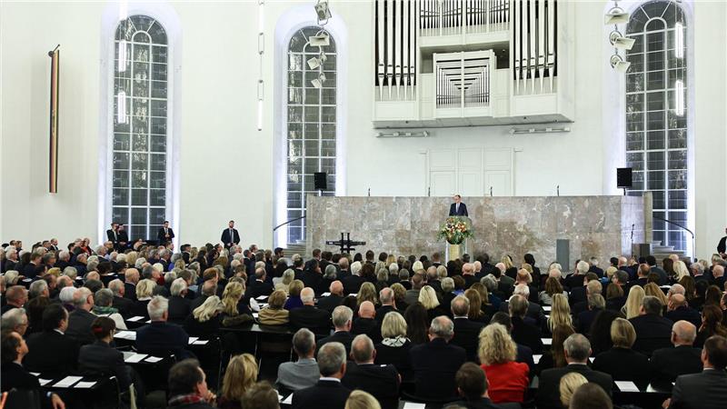Merz würdigt verstorbenen Bankier Friedrich von Metzler Gedenkfeier für Friedrich von Metzler in der Frankfurter Paulskirche