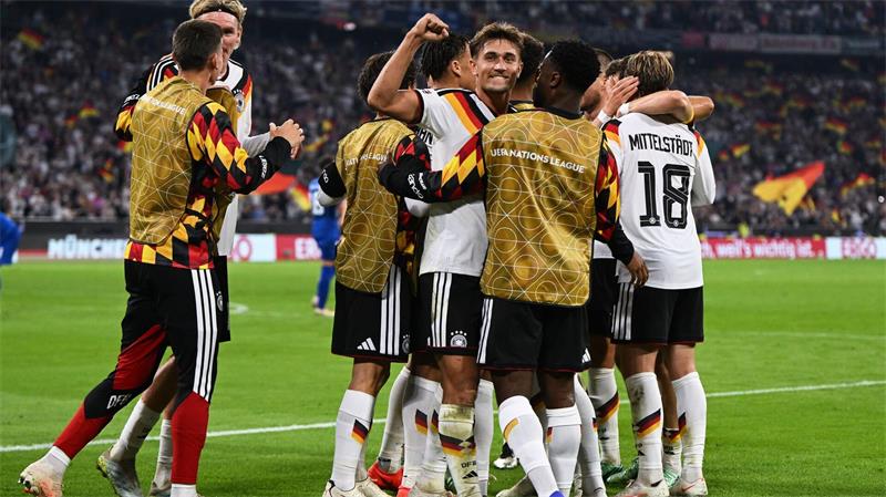 Darum ist ein Sieg gegen Griechenland so wichtig Gegen Serbien jubelt die DFB-Elf erstmals über einen Sieg unter Klopp.