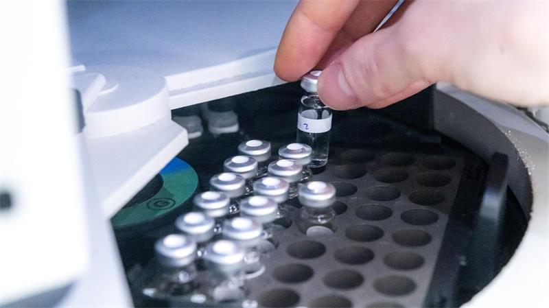 Gegen Shein läuft ein Verfahren der EU-Kommission, in das auch Ergebnisse der Tests in Bremen einfließen sollen.
