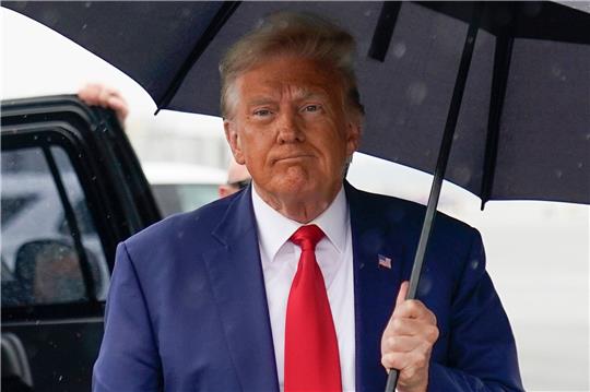 Gegen den ehemaligen US-Präsidenten Donald Trump laufen vier Strafverfahren.