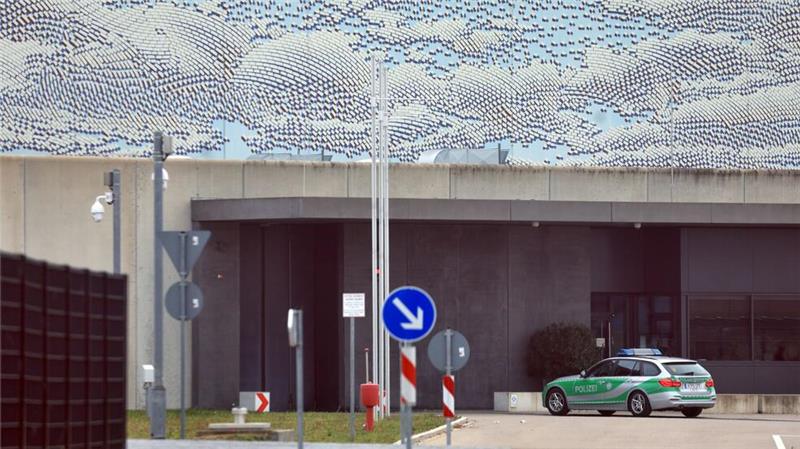 Gegen mehrere Mitarbeiter wurde ein Betretungsverbot verhängt.