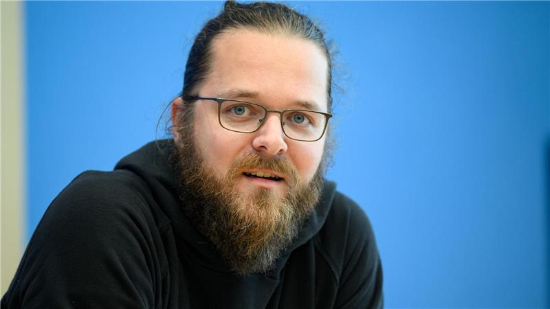 „Gegenmacht – Die Zivilgesellschaft schlägt zurück“ ist nicht das erste Buch von Semsrott. (Archivbild)