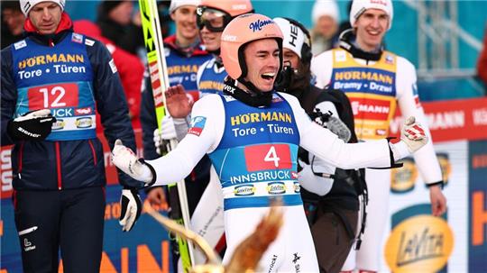 Geht als Spitzenreiter ins Tournee-Finale: Stefan Kraft.