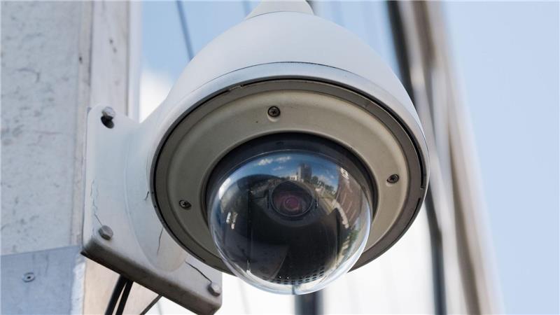 Bericht: Polizei soll Überwachungsvideos mit KI auswerten Geht es nach dem niedersächsischen Innenministerium, soll die Polizei bei der Videoüberwachung künftig Künstliche Intelligenz einsetzen dürfen. (Symbolbild)