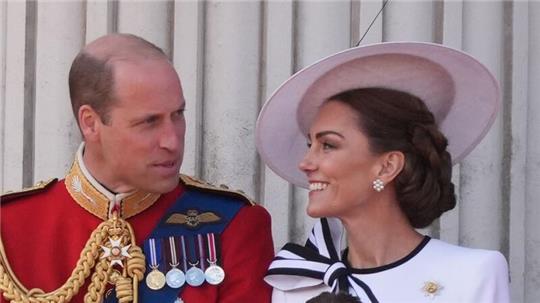 Gemeinsam nehmen Prinz William und Prinzessin Kate an der „Trooping the Colour“-Zeremonie zu Ehren von König Charles Geburtstag teil.