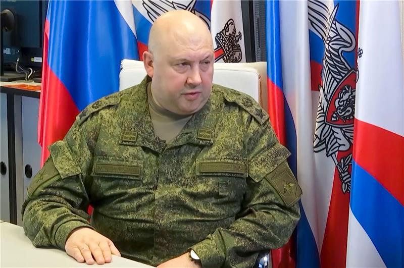 London: Weitere Anzeichen für Kaltstellung von General General Surowikin wurde seit der Meuterei Ende Juni nicht mehr gesehen. Er war nach britischer Einschätzung für Wagner-Chef Jewgeni Prigoschin ein Verbindungsmann mit dem russischen Verteidigungsministerium.