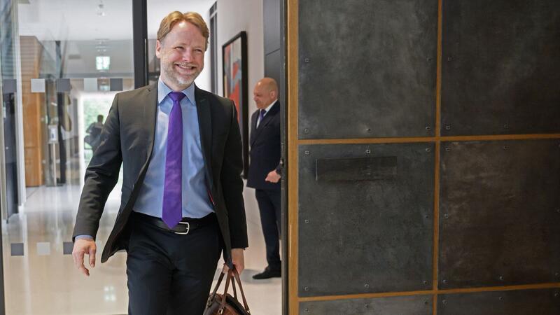 CDU sieht Widersprüche bei Finanzminister Gerald Heere (Grüne), Finanzminister Niedersachsen.