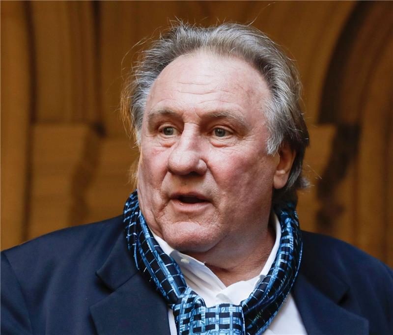 Depardieu droht Entzug des Ehrenlegion-Ordens Gérard Depardieu hat sich selbst disqualifiziert.