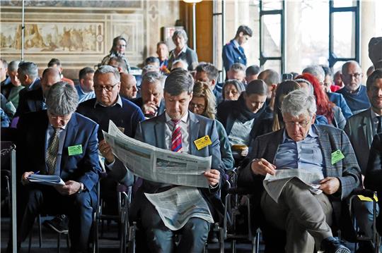 Gern gesehene Gäste: Auch der Verkehrsgerichtstag nutzt die historische Kulisse der Kaiserpfalz. Dessen Teilnehmer fallen allerdings nicht in die Besucher-Statistik, sondern bescheren der Einrichtung einen Schließtag für die Öffentlichkeit. Archivfoto: Epping