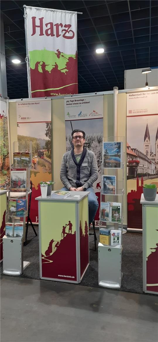 Gestern bei Presse sowie Fachpublikum und heute bei allen interessierten Besuchern wirbt David De Groot in Utrecht für einen Urlaub in der Stadt Braunlage. Foto: Privat
