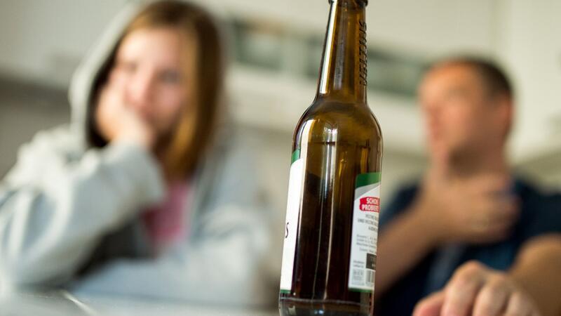 Gesundheitspolitiker warnen vor frühzeitigem Alkoholkonsum. (Symbolfoto)
