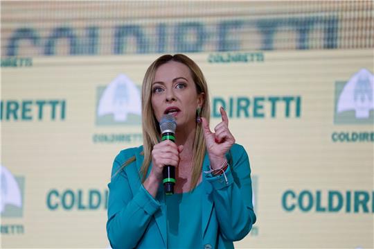 Giorgia Meloni spricht bei einer Veranstaltung des italienischen Landwirtschaftsverbands in Rom.