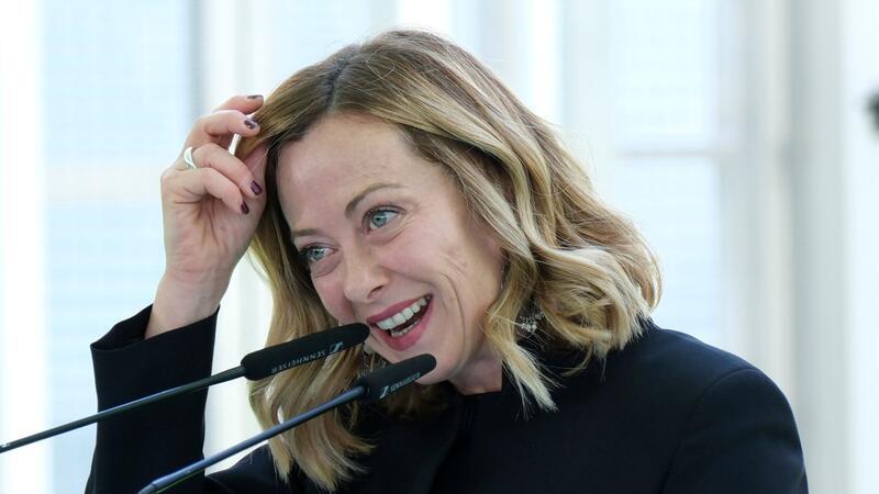 Giorgia Meloni steht seit 2022 an der Spitze einer Koalition aus drei Rechtsparteien.