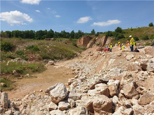 Gipsabbau in Osterode: Am Montag kommt es bei einer Sprengung in Osterode zu einem Zwischenfall.  Foto: Kess