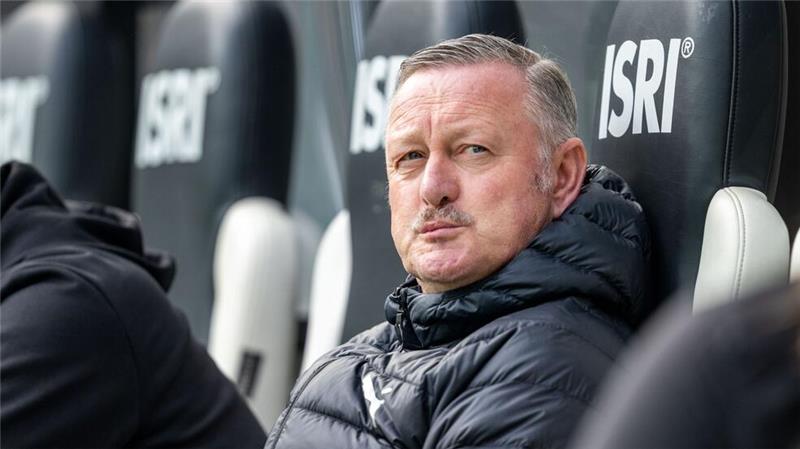 Gladbachs Sportdirektor Roland Virkus kann mit seiner Borussia aktuell zufrieden sein.