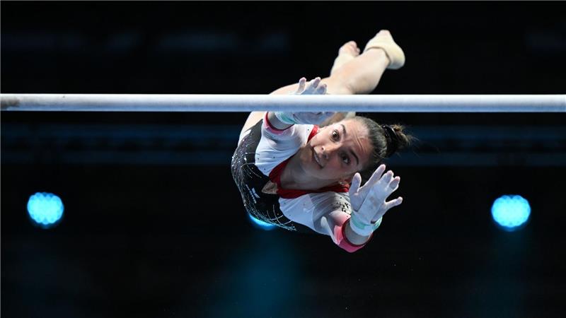 Frauen-Team überrascht mit EM-Silber - Kevric glänzt Glänzte am Stufenbarren: Helen Kevric.