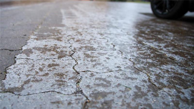 Glätte in ganz Baden-Württemberg führte am frühen Morgen zu vielen Unfällen.