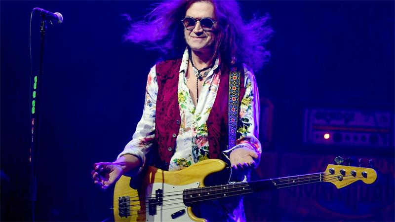 Glenn Hughes muss sich aus gesundheitlichen Gründen vom Bühnenleben verabschieden. (Archivbild)