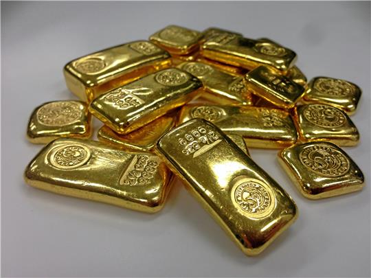 Gold im Wert von 186.000 Euro (hier ein Symbolbild) verliert ein Ehepaar an Betrüger.  Foto: Pixabay