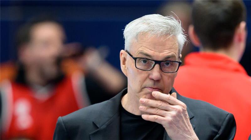 Keine Party für Herbert - MBC gewinnt Basketball-Pokal Gordon Herbert musste seinen Geburtstag ohne Pokalfinale feiern.
