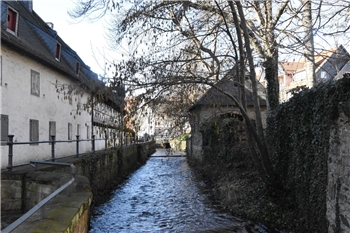 Goslars Altstadt erblickt die ersten Sonnenstrahlen
