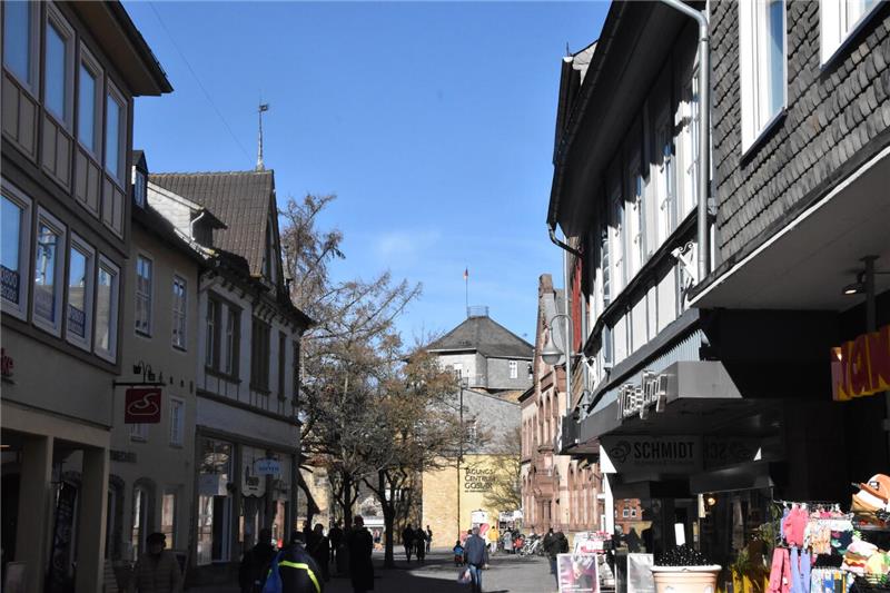 Goslars Altstadt erblickt die ersten Sonnenstrahlen
