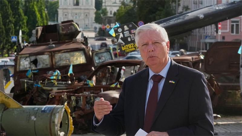 US-Senator und Trump-Freund Graham ist tot Graham war am Freitag noch in Kiew, wo er auch Präsident Selenskyj traf. (Archivbild)