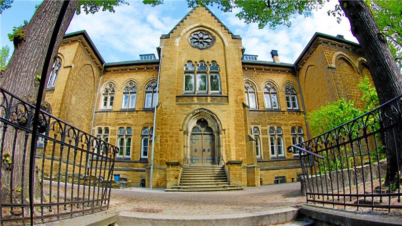 Grenzen gesprengt: Die Goetheschule soll nach Willen der Ratsmehrheit zusammen mit Jürgenohl- und Schillerschule künftig einen gemeinsamen Schulbezirk bilden.