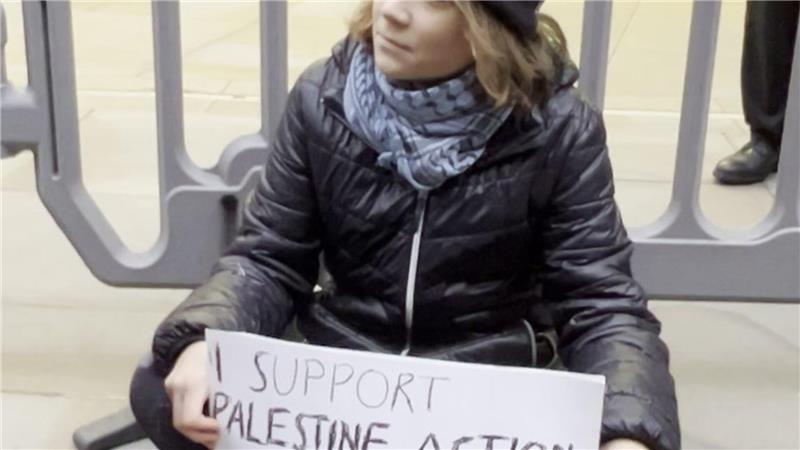 Greta Thunberg zeigt ihre Unterstützung für die propalästinensischen Organisation Palestine Action. 