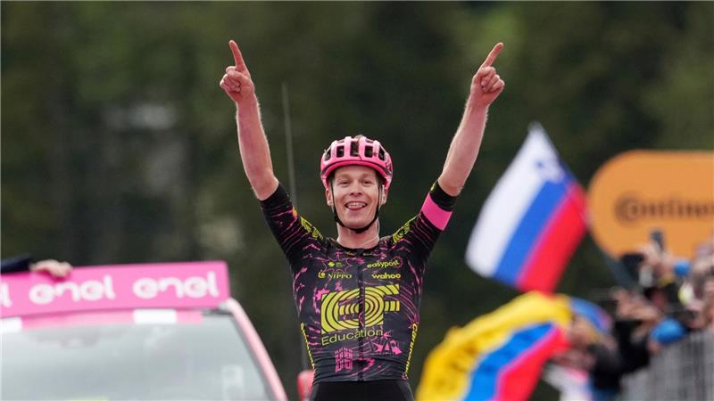 Wie Borreliose einen deutschen Radprofi ausbremste Größter Karriereerfolg: Georg Steinhauser bejubelt seinen Etappensieg beim Giro.