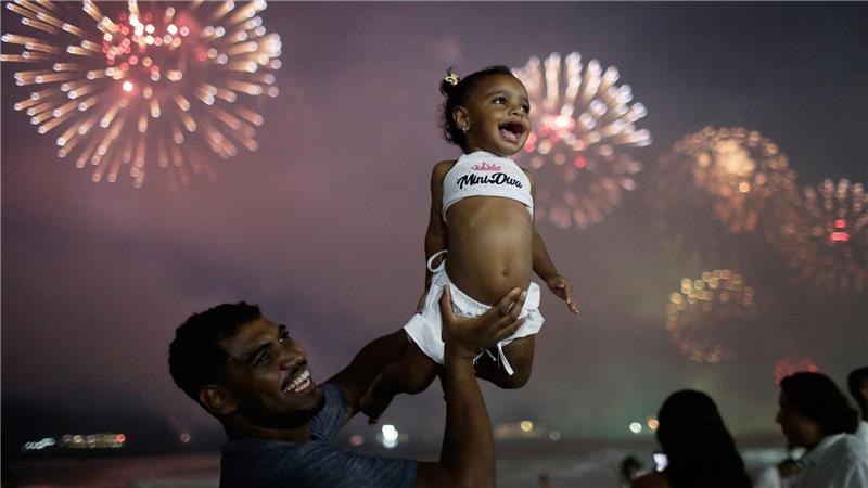 Groß und Klein feierten an der Copacabana.