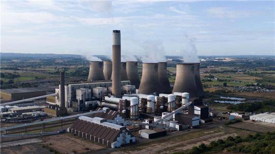 Großbritanniens letztes Kohlekraftwerk in Ratcliffe-on-Soar südwestlich von Nottingham wird geschlossen.