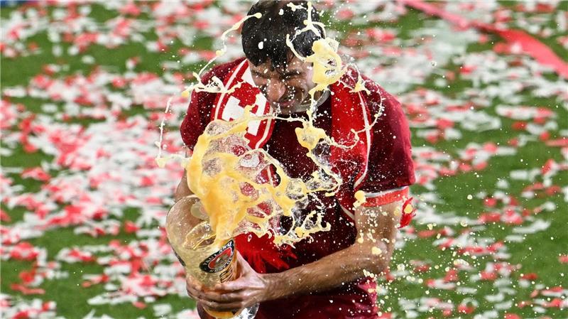 Ibiza-Reise von Bayern-Stars ruft Kritik hervor Große Party für Thomas Müller.