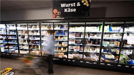 Große Supermärkte in Deutschland führen mehr als zehntausend Artikel.