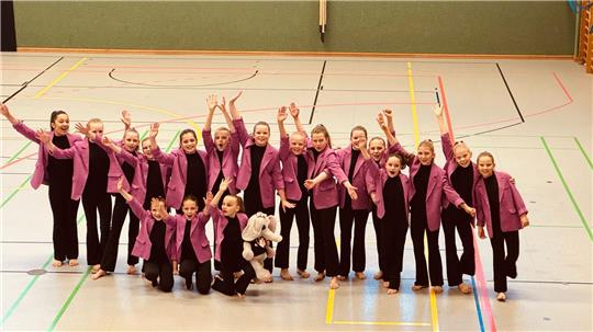 Großer Jubel herrscht bei den J.E.T.-Mios des MTV Goslar, die beim zweiten Turnier der Kinderverbandsliga das große Finale erreichen und Platz vier belegen.