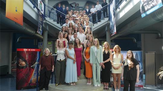 Großes Kino: Die Abiturienten der Berufsbildenden Schulen in der Baßgeige in Goslar werden im "Cineplex" in Goslar verabschiedet.