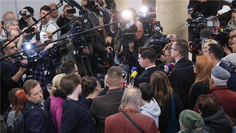 Polen: Auslieferung eines Nord-Stream-Verdächtigen abgelehnt Großes Medieninteresse an der Verhandlung vor dem Bezirksgericht in Warschau