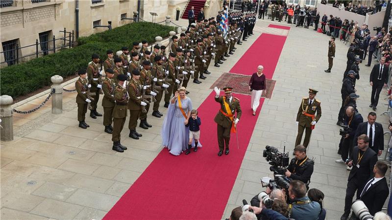 Großherzog Guillaume will Arbeit und Familienleben klar trennen
