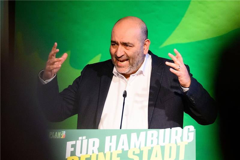 Nouripour kritisiert FDP - mehr Klimaschutz im Verkehr Grünen-Chef Omid Nouripour kritisiert die Koalitionspartner FDP und SPD.