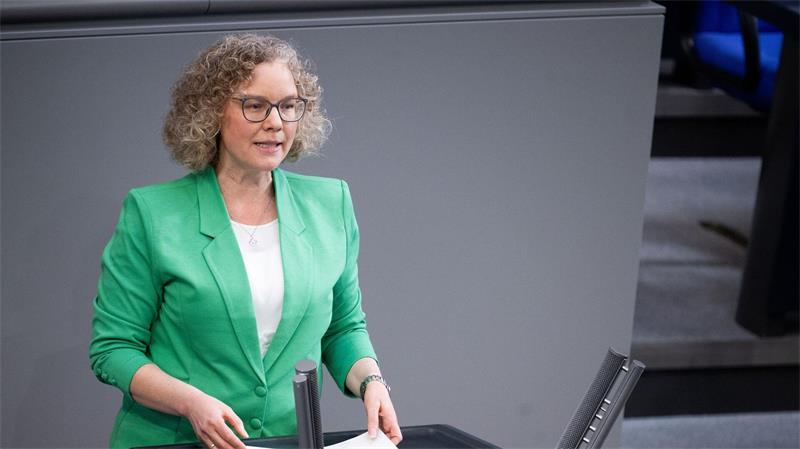 Grünen-Fraktionsvize Julia Verlinden kritisiert Wirtschaftsministerin Reiche. (Archivbild)