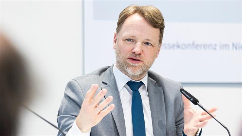 Grünen-Politiker Gerald Heere ist seit 2022 Finanzminister in Niedersachsen. (Archivbild)
