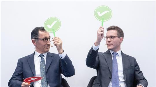 Grünes Licht für Verhandlungen: Grünen-Politiker Cem Özdemir hat die CDU von Manuel Hagel zu offiziellen Gesprächen über eine Regierungszusammenarbeit eingeladen. (Archivbild)