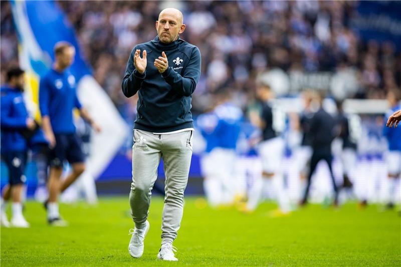 Aufstiegskampf: Darmstadt und Co. können, der HSV muss Grüßt mit Darmstadt von der Tabellenspitze.